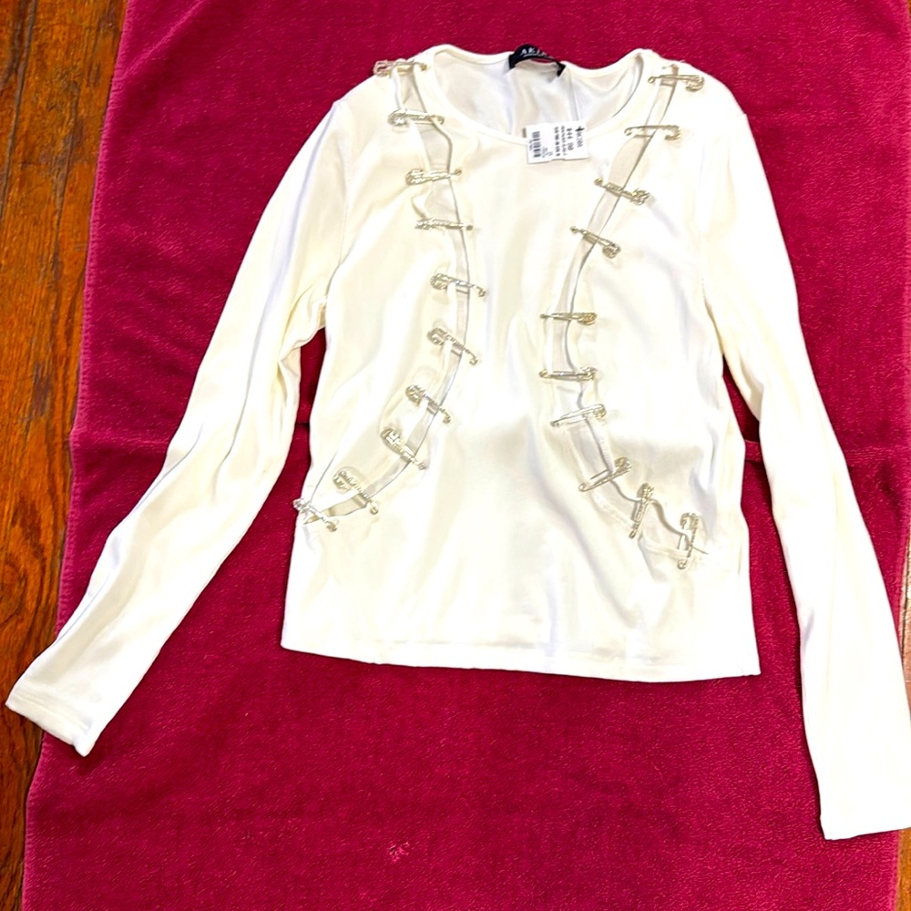 Akira top 1x white